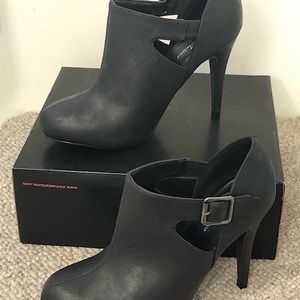 Michael Antonio Vixon Bootie